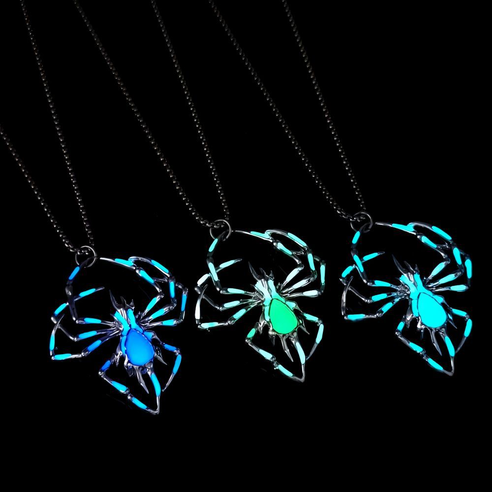 Halloween Creative Stereo Luminous Spider Necklace Jewerly Glowing Night