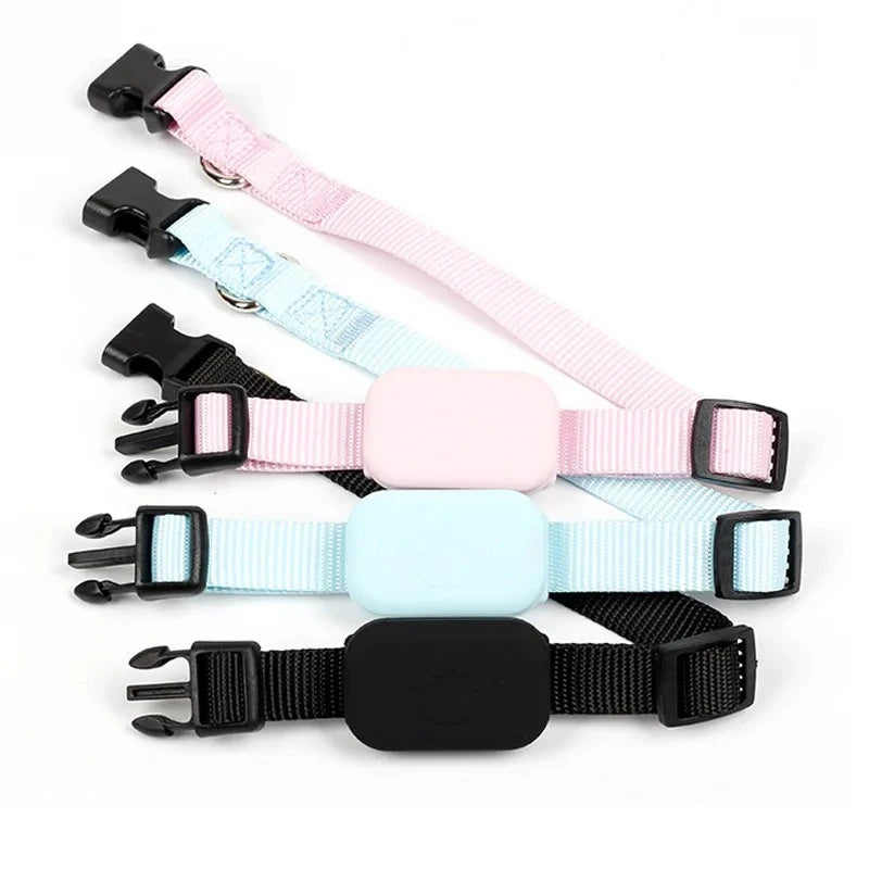 Mini Bluetooth Pet Tracker Collar for Dogs & Cats – Anti-Lost Movement Alert (iPhone Only)