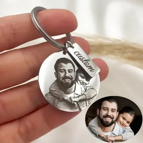 Personalized Photo Keychain Engraved Stainless Steel Portrait Keychain Round Custom Keychain for Family