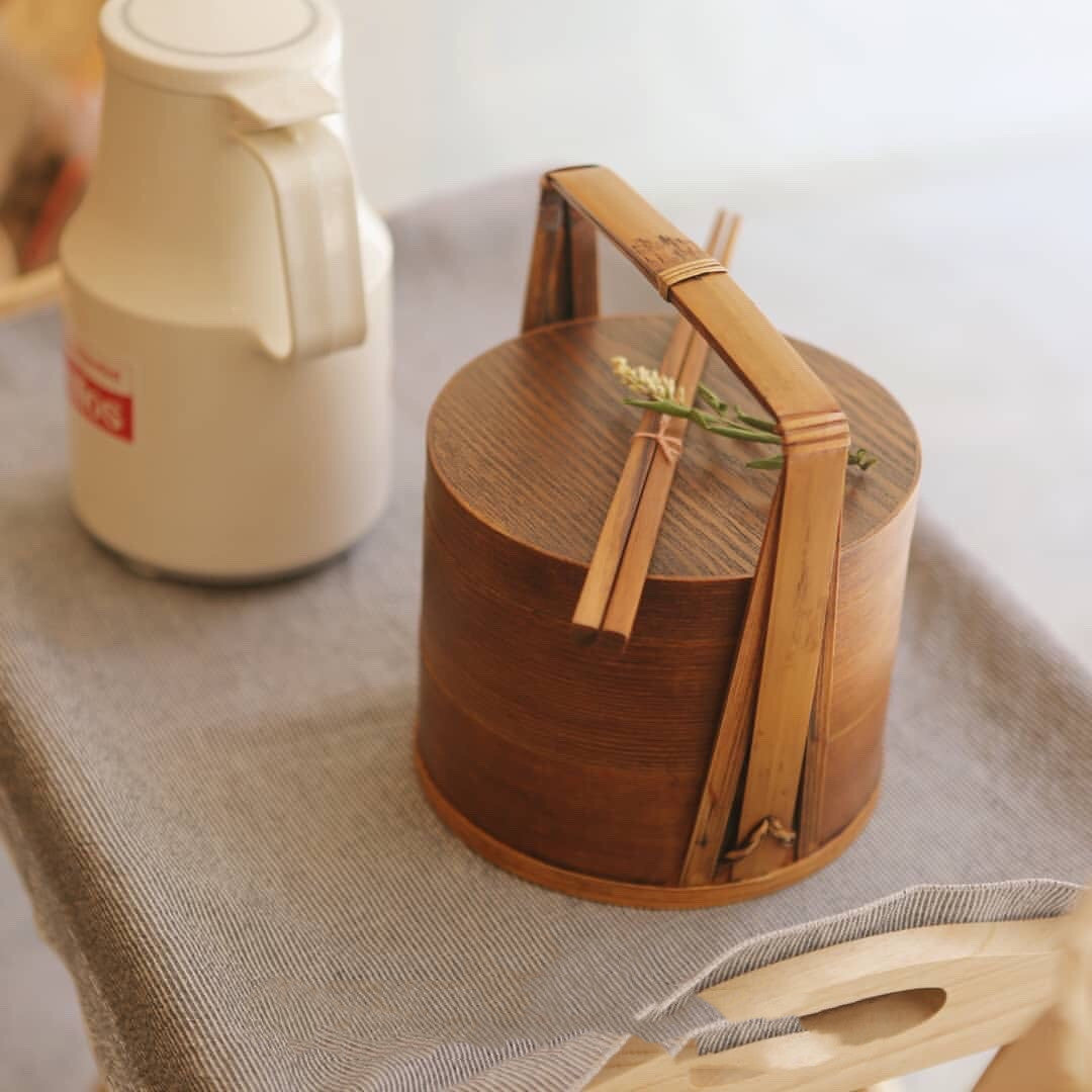 Portable Lunch Box Solid Wood Picnic Retro